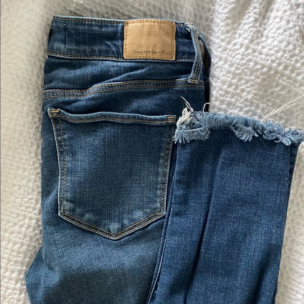 Abercrombie & Fitch Ankle Skinny Jeans